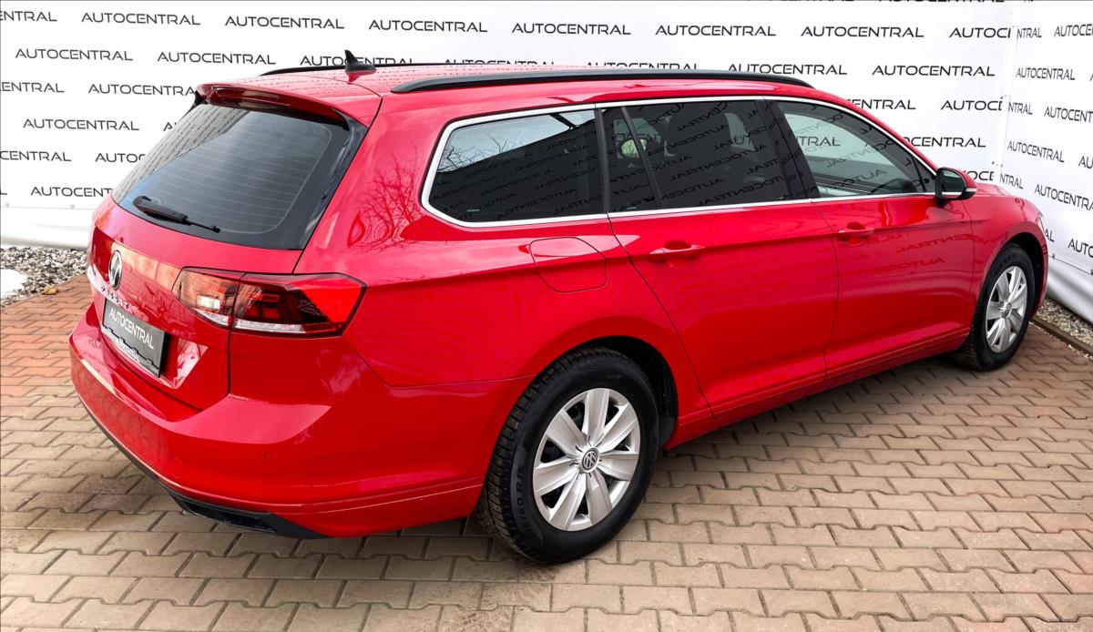 volkswagen-passat-2-0-tdi-po-servisu - 3
