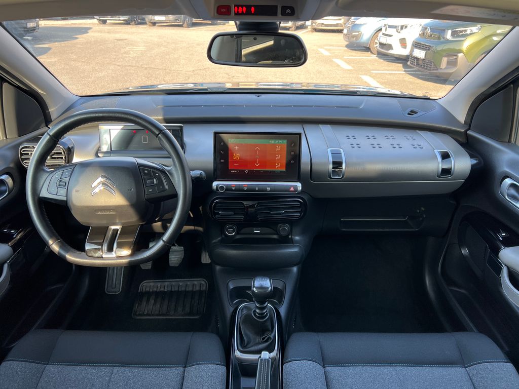 citroen-c4-cactus-1-2-130k-servis-zaruka-kamera - 2
