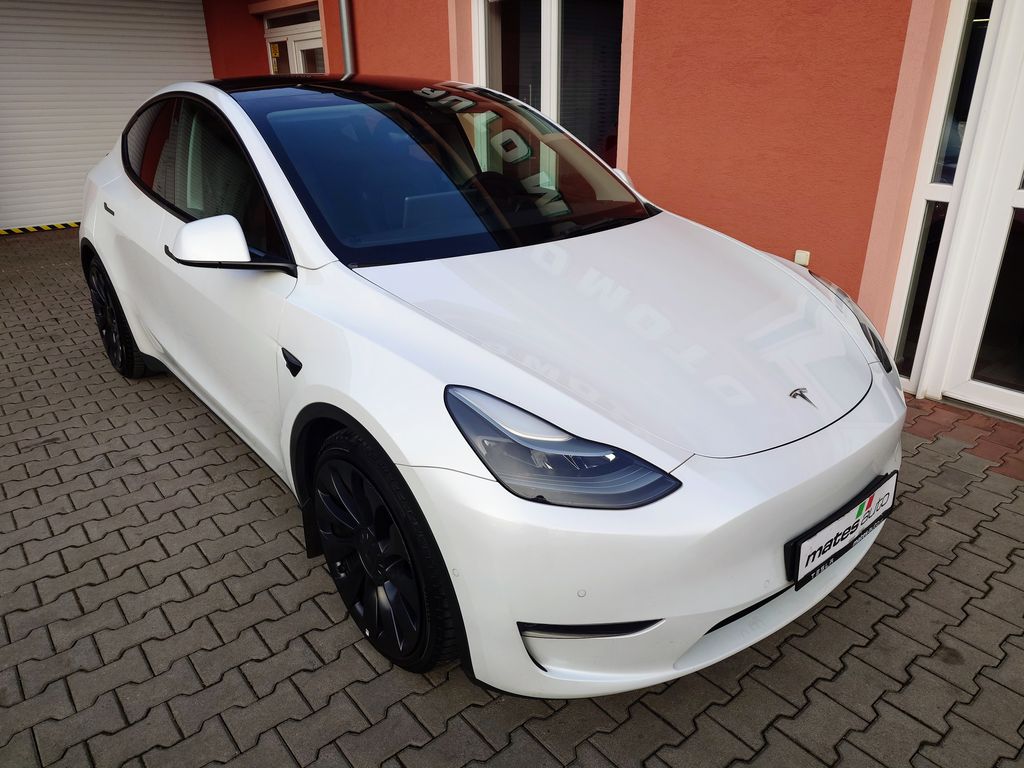 tesla-model-y-performance-berlin-eap-393 - 3