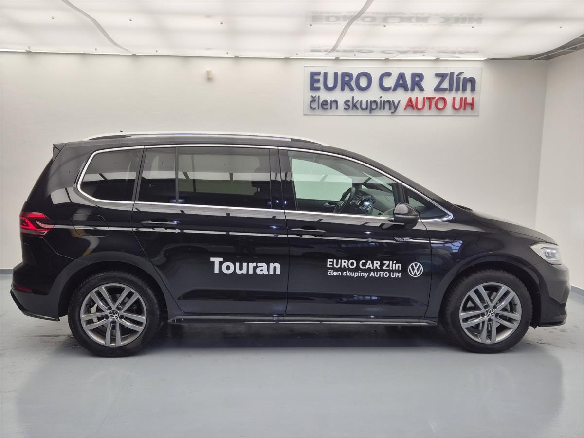 volkswagen-touran-1-5-tsi-evo-6g-r-line - 3