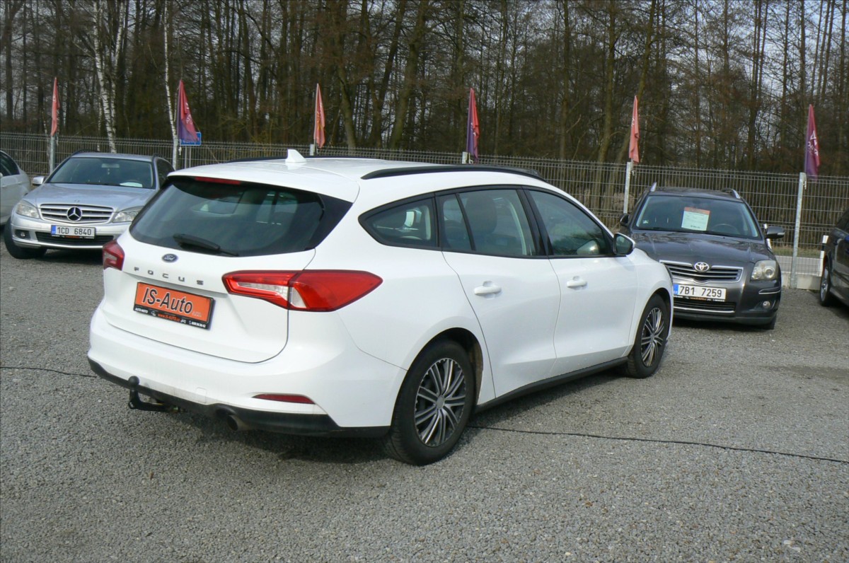 ford-focus-1-0-ecoboost-combi-dph - 5