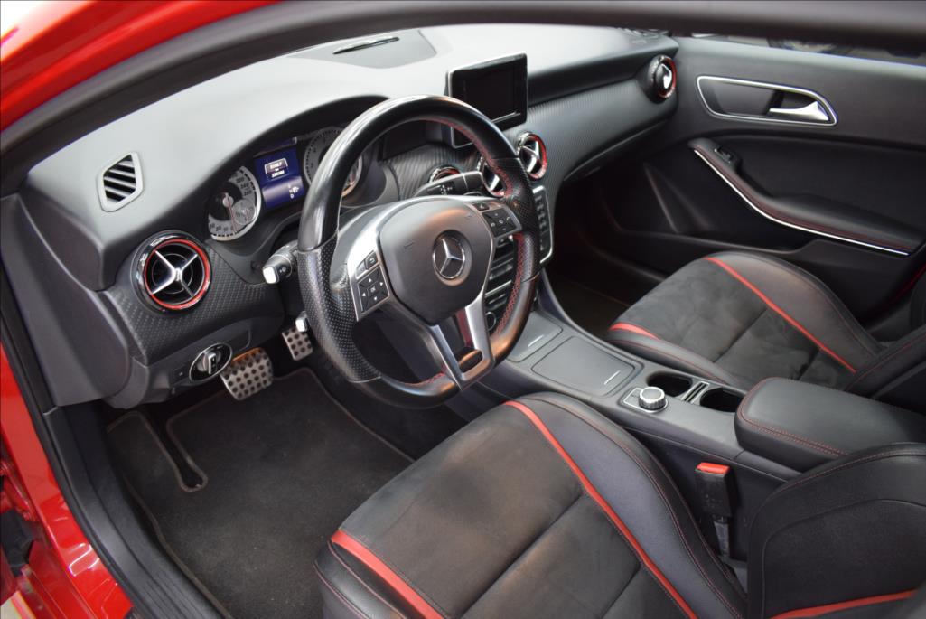 mercedes-benz-tridy-a-2-0-i-250-sport-aut-navi - 8