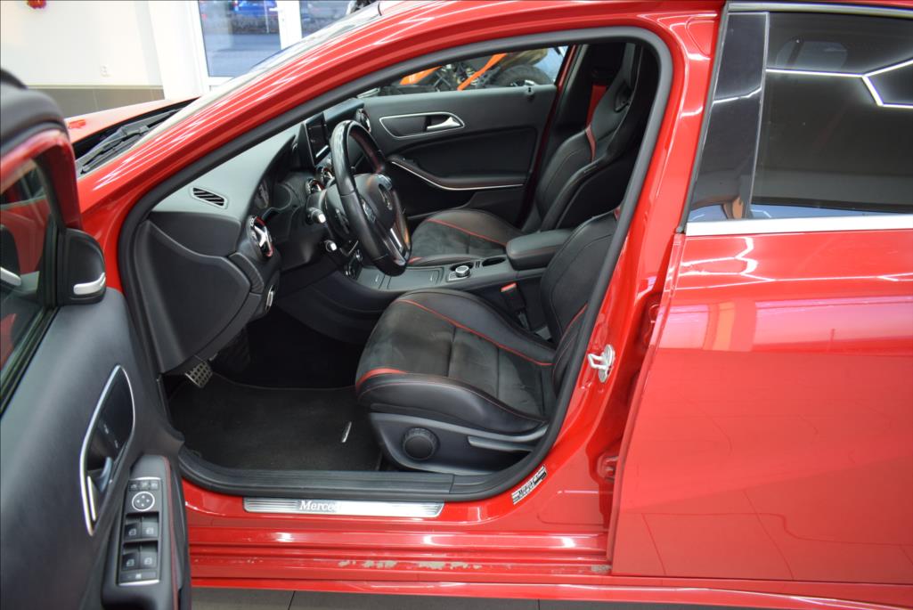 mercedes-benz-tridy-a-2-0-i-250-sport-aut-navi - 9