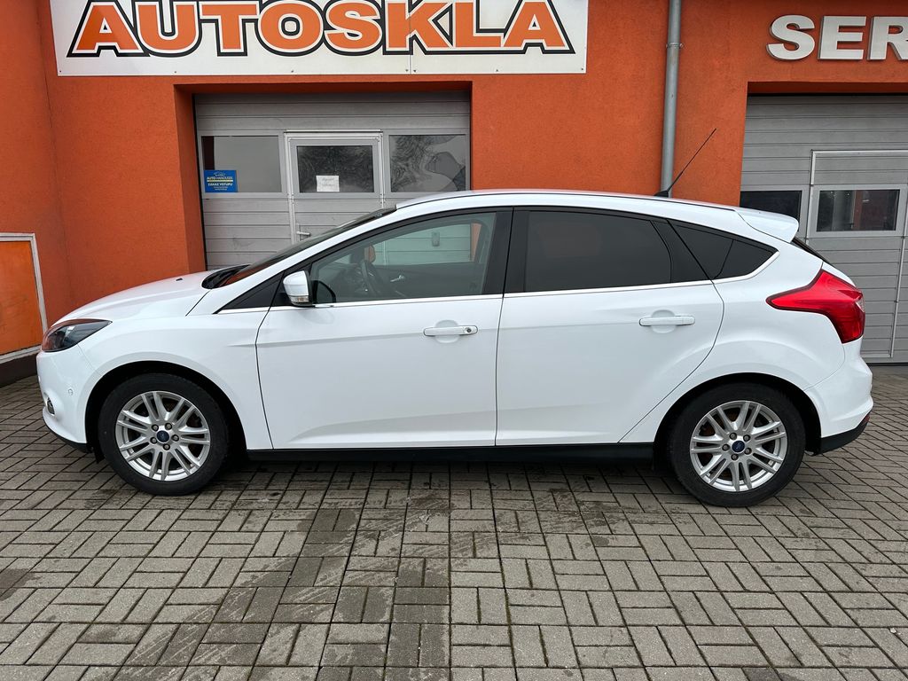 ford-focus-1-0i-92kw-titanium - 2