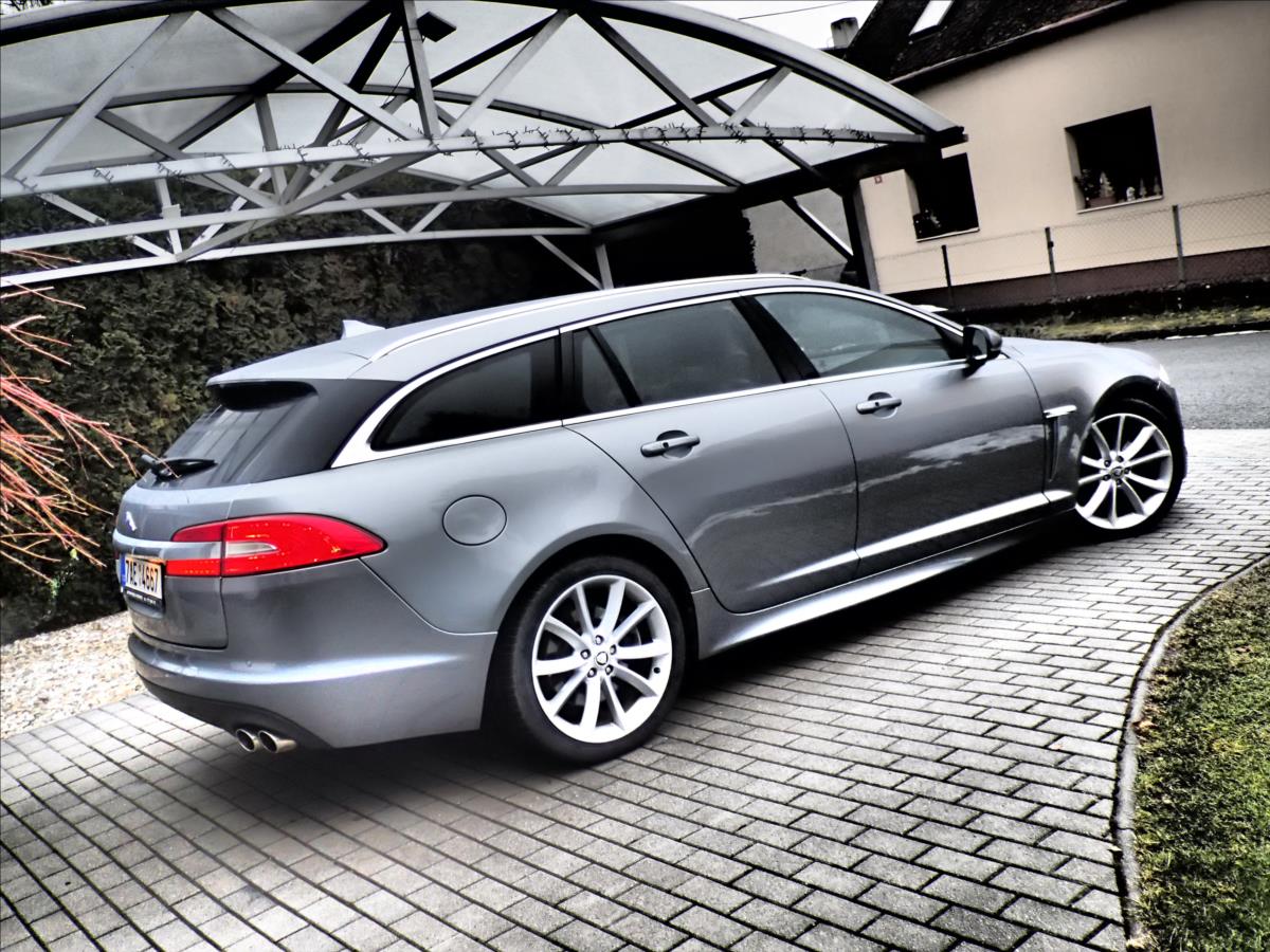 jaguar-xf-3-0-cr-automat-navigace - 3