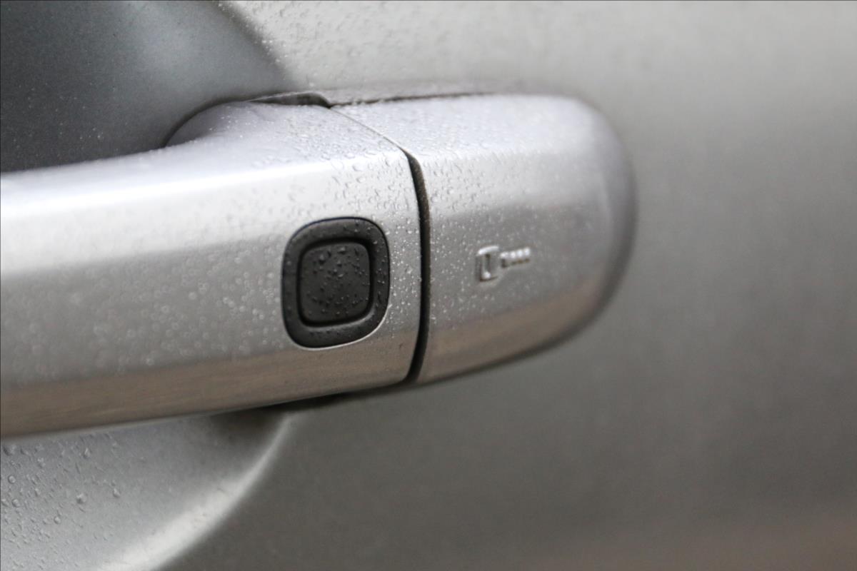 jaguar-xf-3-0-cr-automat-navigace - 8