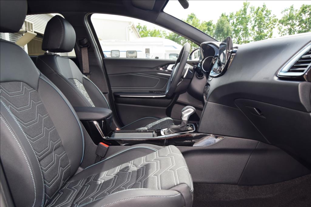 kia-xceed-1-6tgdi-7dct-steel-edition - 3