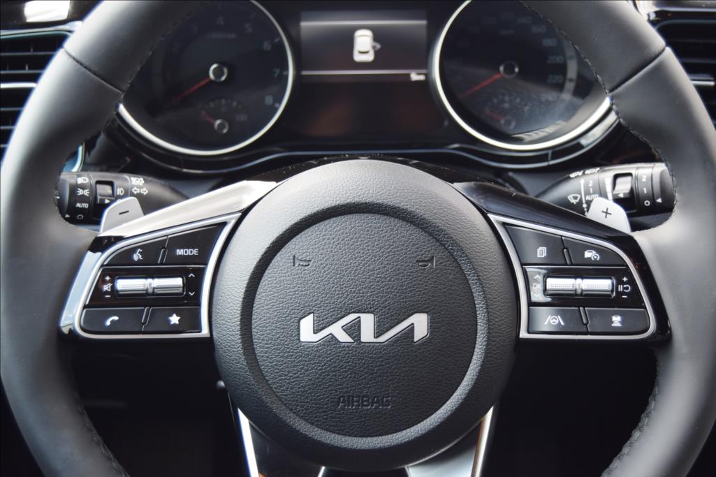 kia-xceed-1-6tgdi-7dct-steel-edition - 6