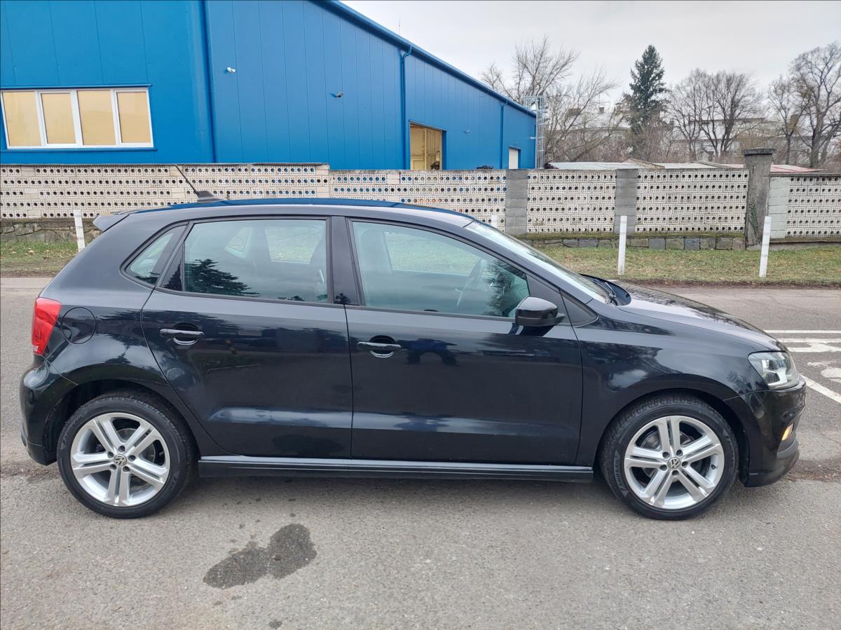 volkswagen-polo-1-2-tsi-r-line-top-vybava - 3