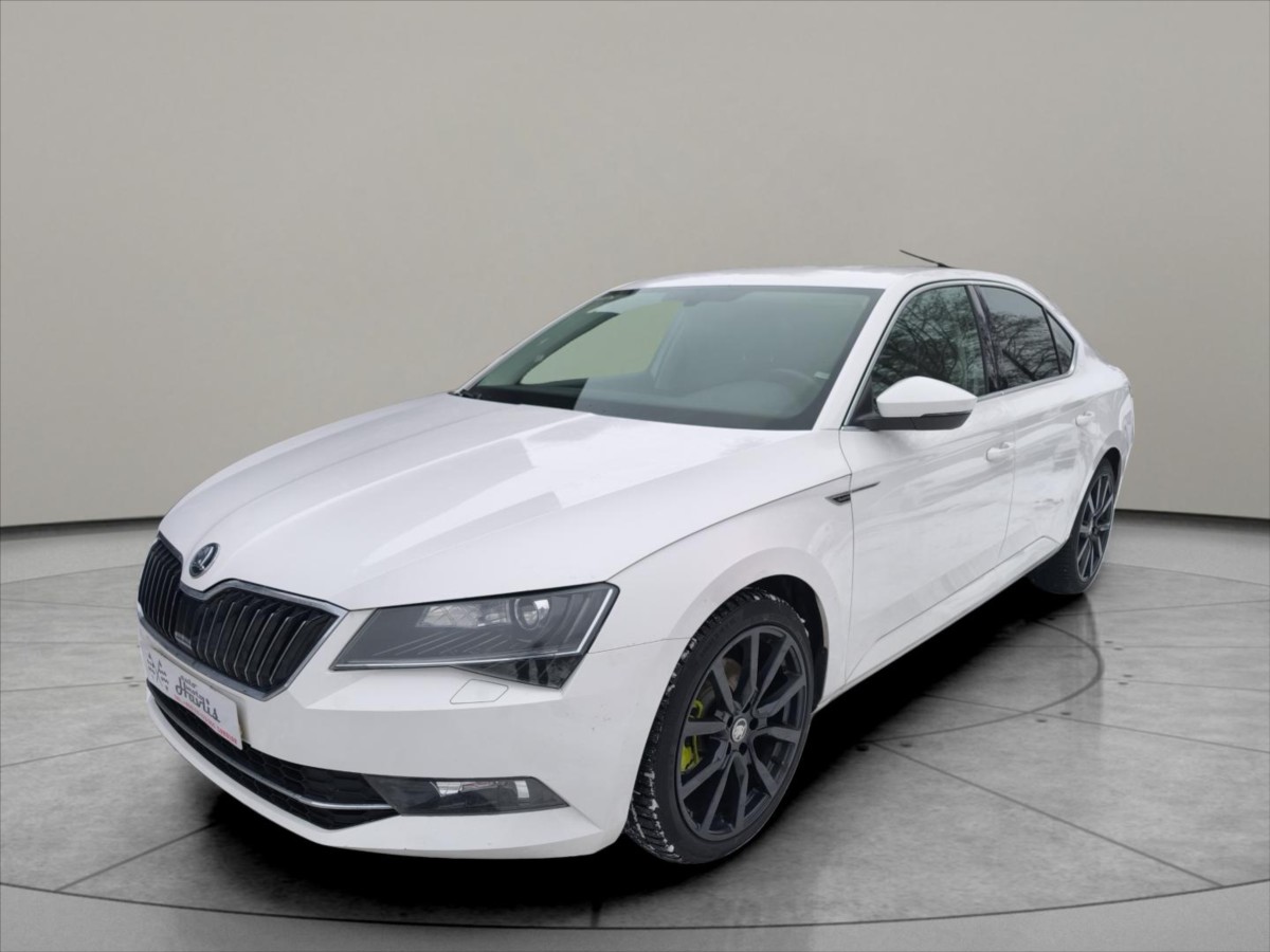 Škoda Superb 2,0 TDI 110KW SEDAN
