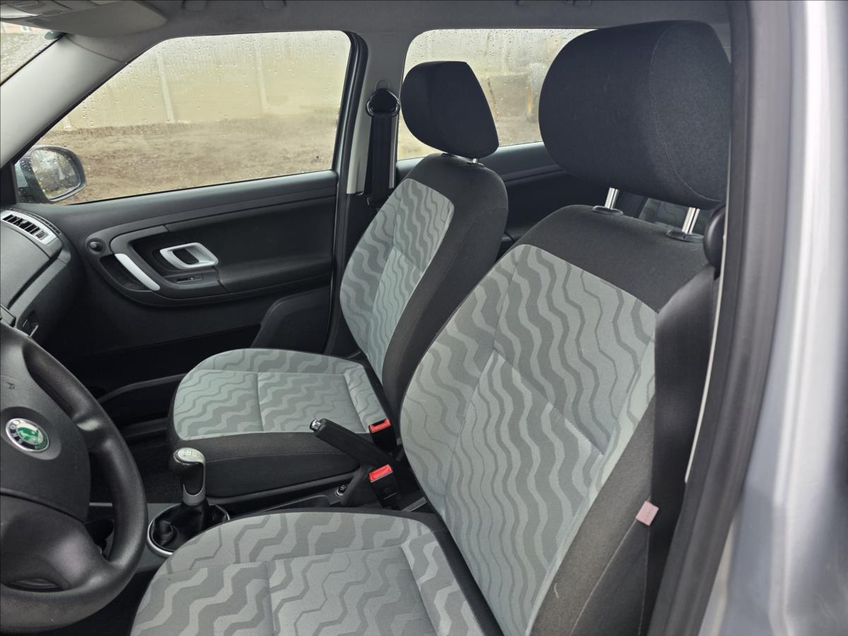 skoda-fabia-1-2-1-2i-44kw-klima-abs-tazne-1-2i-44kw-klima-abs-tazne - 9