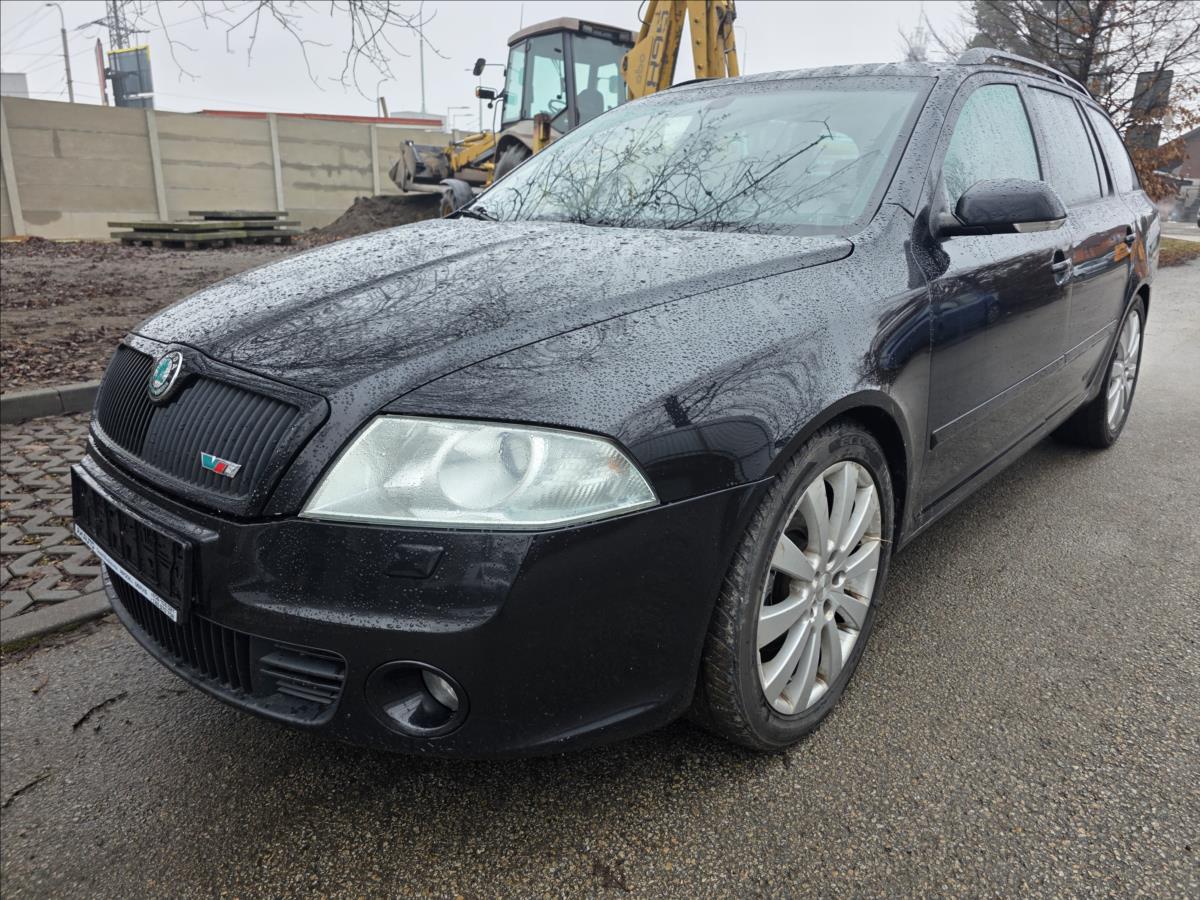 Škoda Octavia 2,0 2.0TDI RS 125KW ALU 18  2.0TDI RS 125KW ALU 18