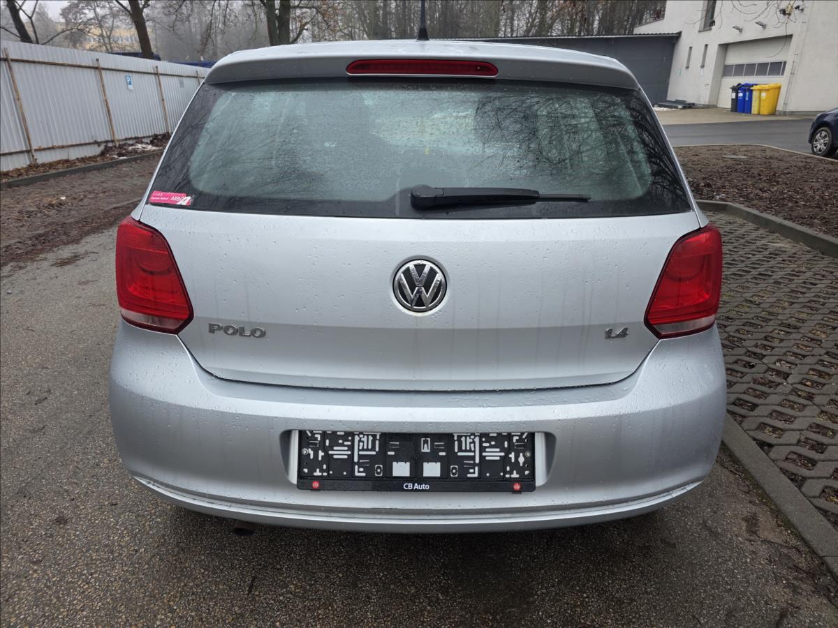 volkswagen-polo-1-4-1-4i-63kw-dsg-klima-5-dv-1-4i-63kw-dsg-klima-5-dv - 4