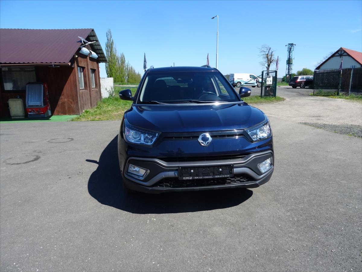 SsangYong XLV 1,6 e- XGi 94 kW -Automat