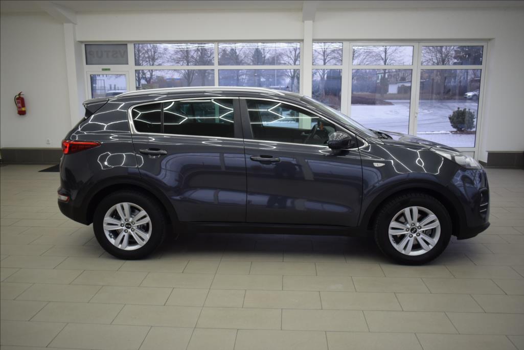 kia-sportage-1-7-crdi-navi-kamera-servis - 3