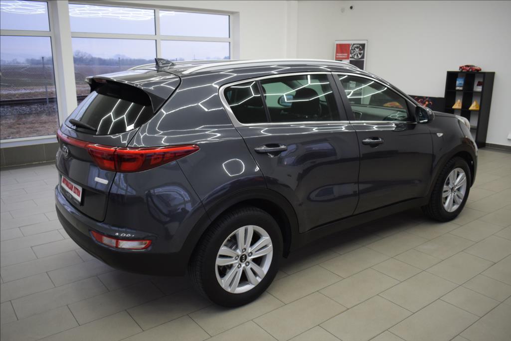 kia-sportage-1-7-crdi-navi-kamera-servis - 5