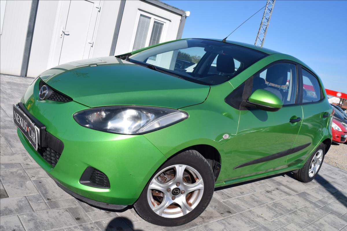 Mazda 2 1,4 i 55KW KLIMA ALU NÍZKÉ KM