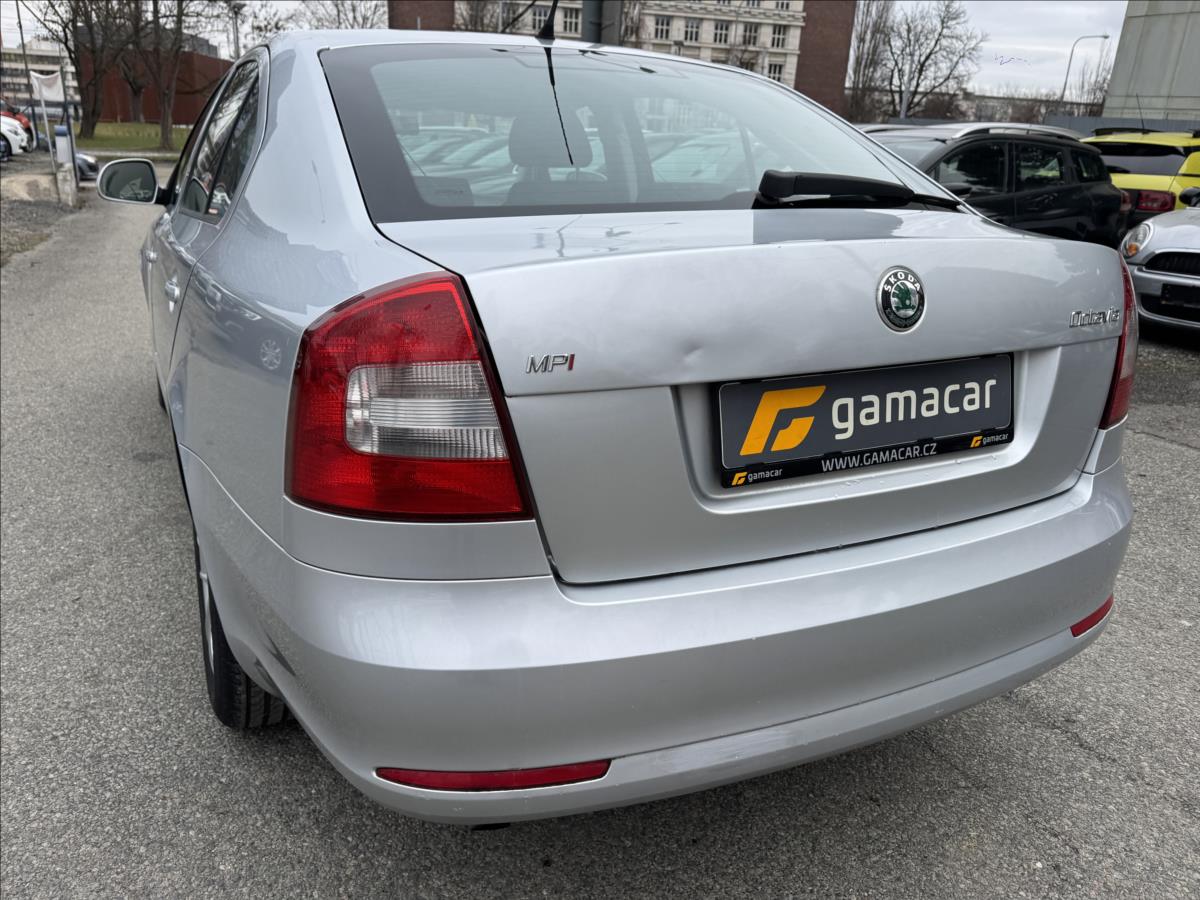 skoda-octavia-1-6-mpi-lpg-bez-koroze - 6