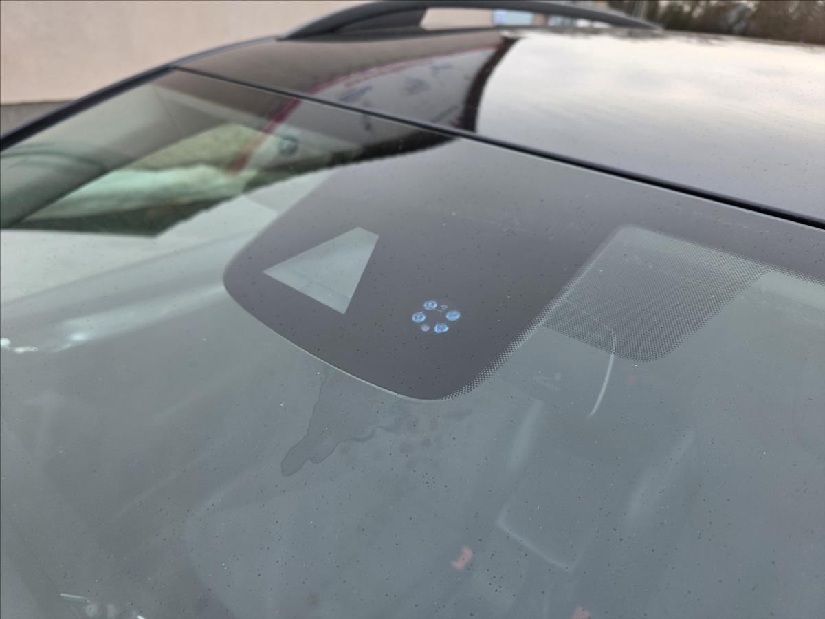 skoda-octavia-2-0-tdi-elegance-dsg-polokuze-2-0tdi-elegance-dsg-polokuze - 8