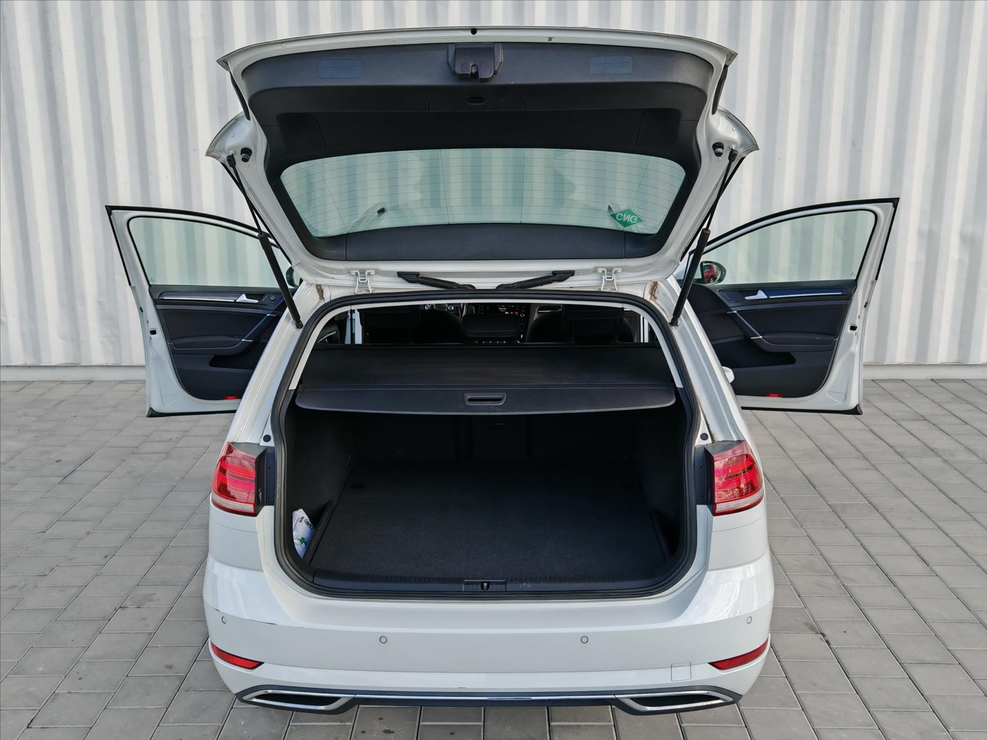 volkswagen-golf-1-5-variant-highline-1-5tdi-dsg - 5