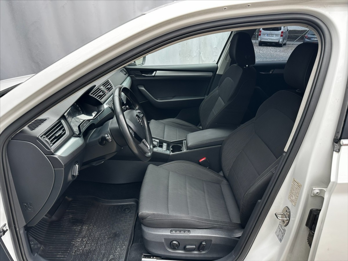 skoda-superb-2-0-110kw-dsg-cz - 8