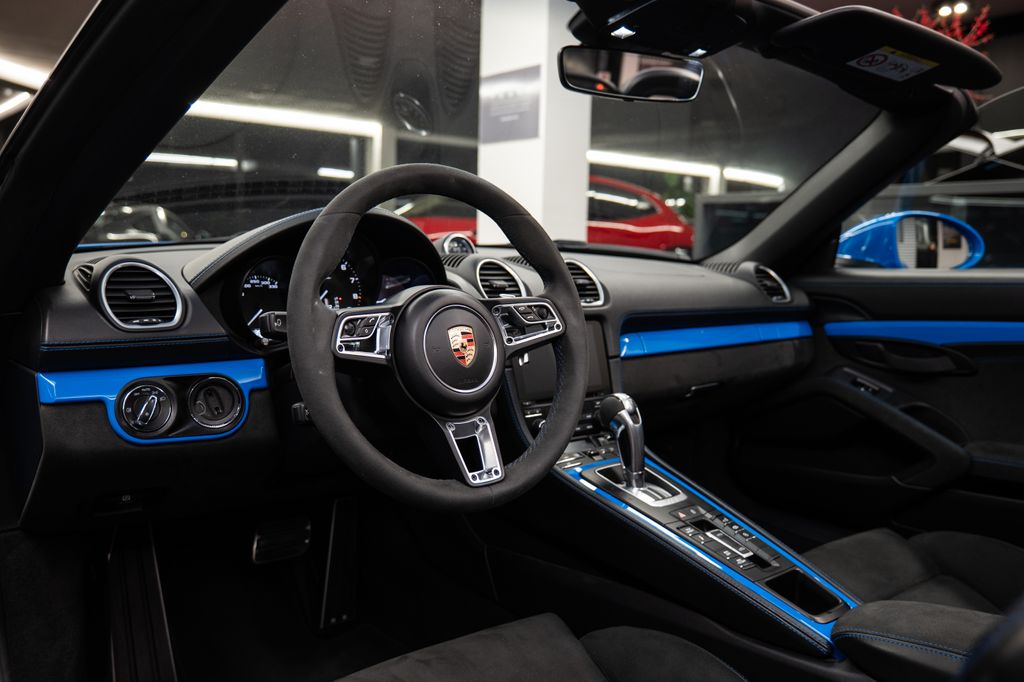 porsche-718-spyder-approved-pdk-sharkblue - 4