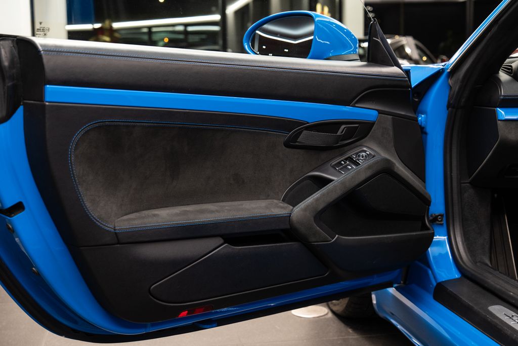 porsche-718-spyder-approved-pdk-sharkblue - 6