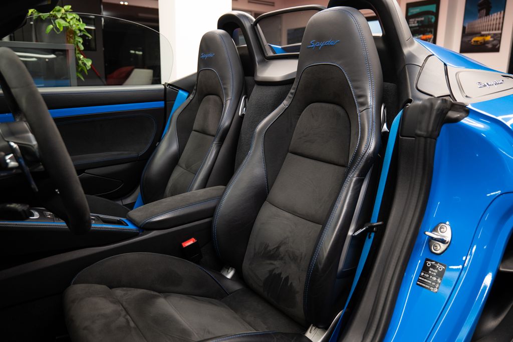 porsche-718-spyder-approved-pdk-sharkblue - 7