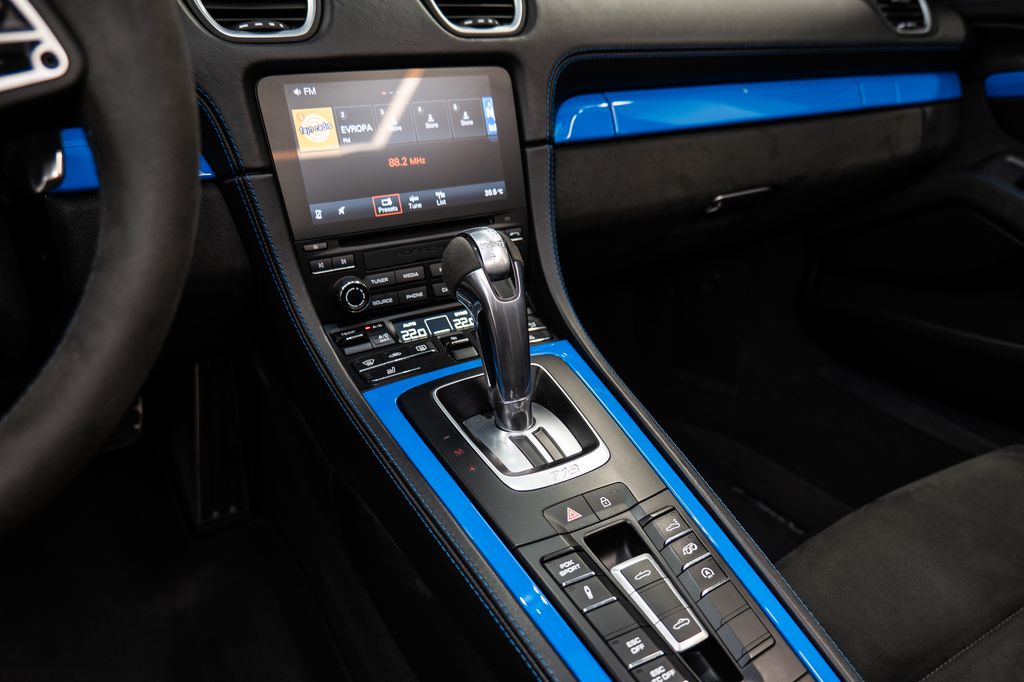 porsche-718-spyder-approved-pdk-sharkblue - 9