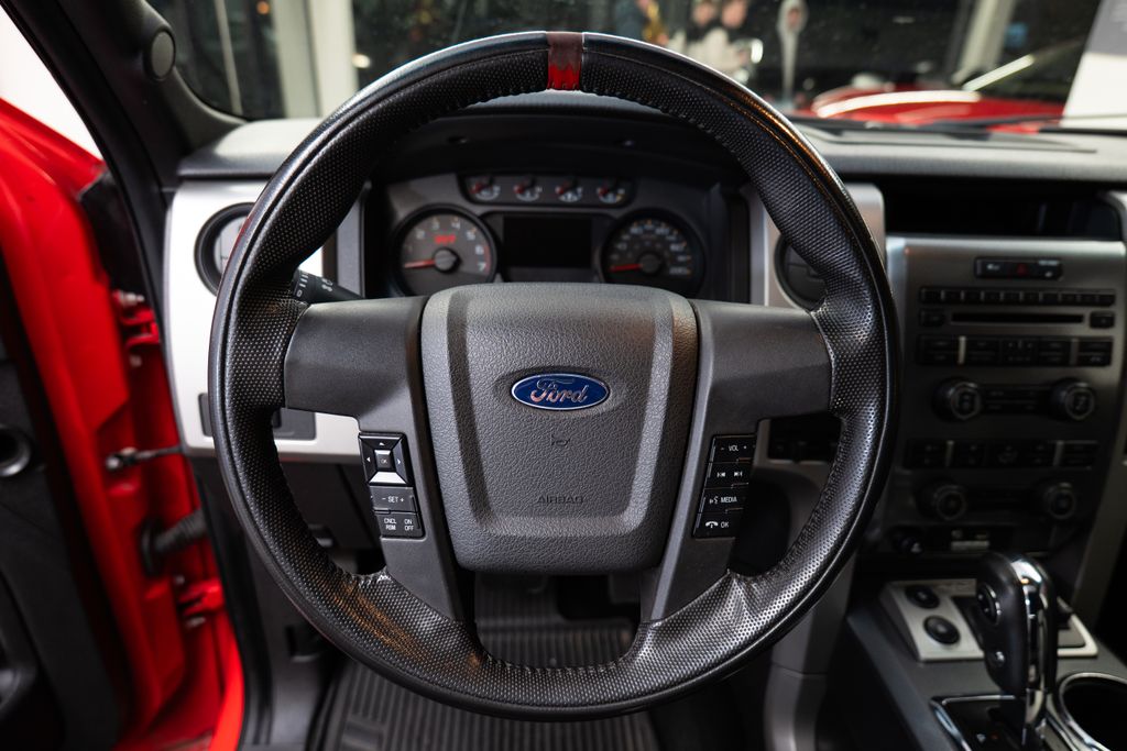 ford-f-150-6-2-svt - 5