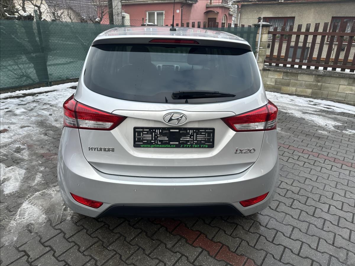 hyundai-ix20-1-6-automat-1-majitel - 5