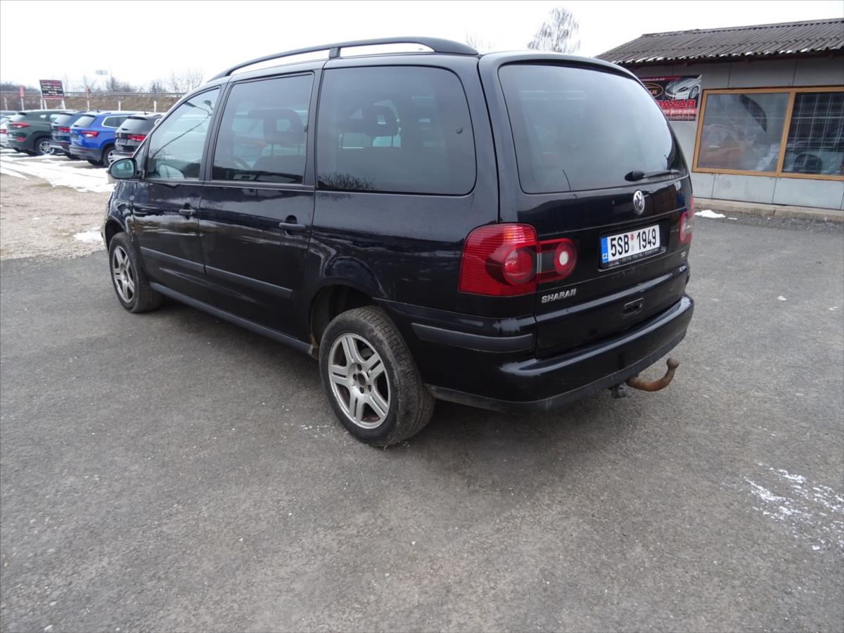 volkswagen-sharan-1-9-tdi-85-kw - 7