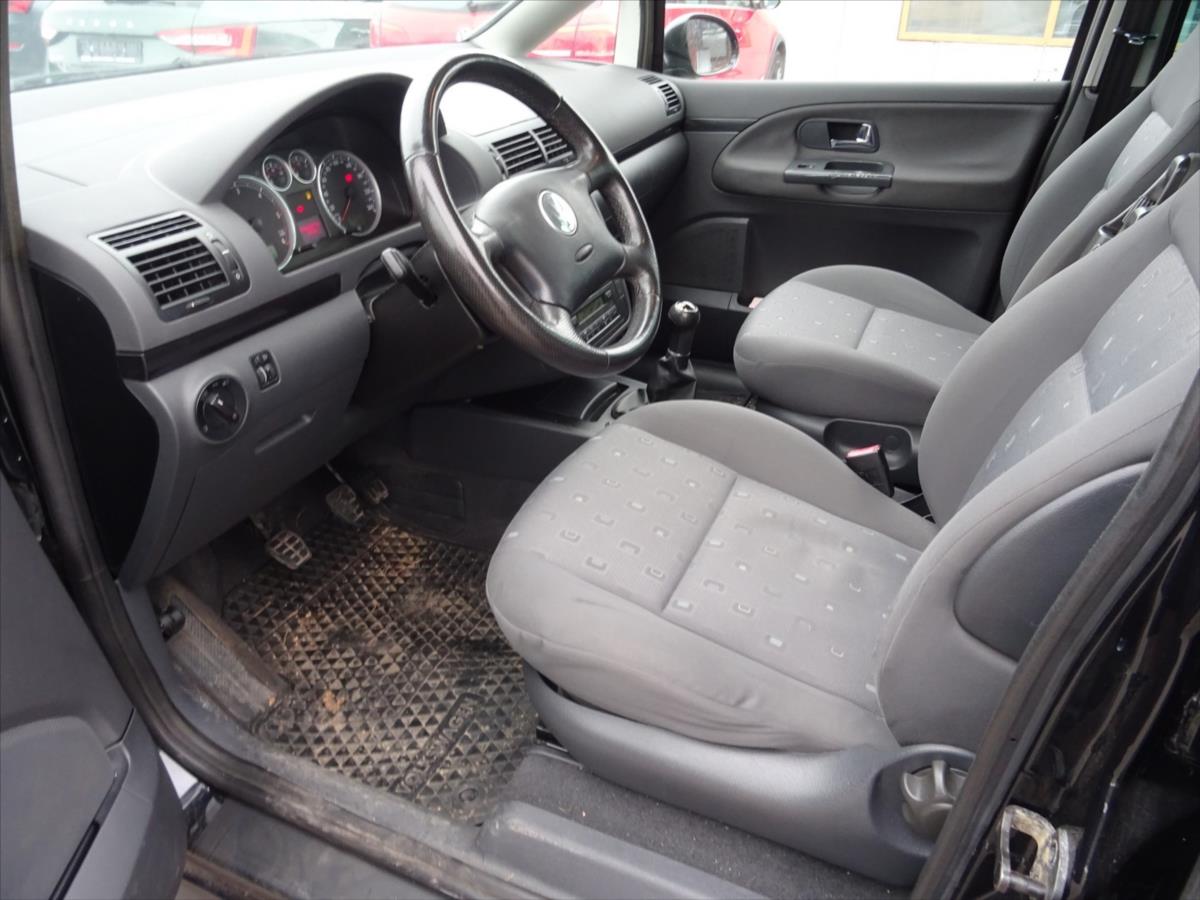 volkswagen-sharan-1-9-tdi-85-kw - 9