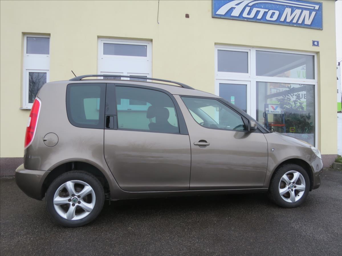 skoda-roomster-1-2-tsi - 4