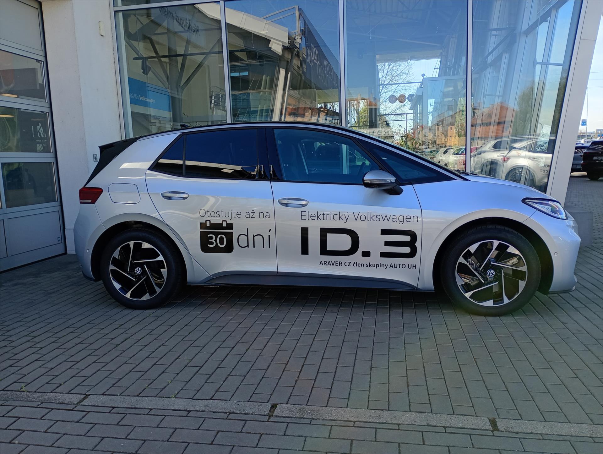 volkswagen-id-3-pro-people-150-kw-59-kwh - 3