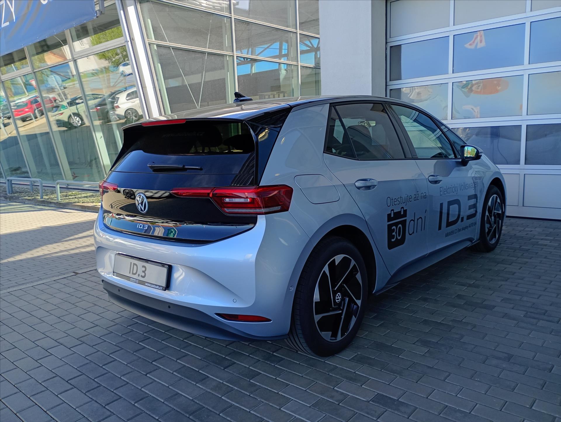 volkswagen-id-3-pro-people-150-kw-59-kwh - 4