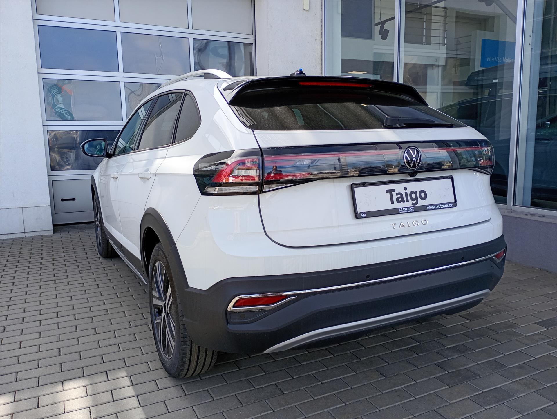 volkswagen-taigo-1-0-tsi-85kw-6g-style - 6