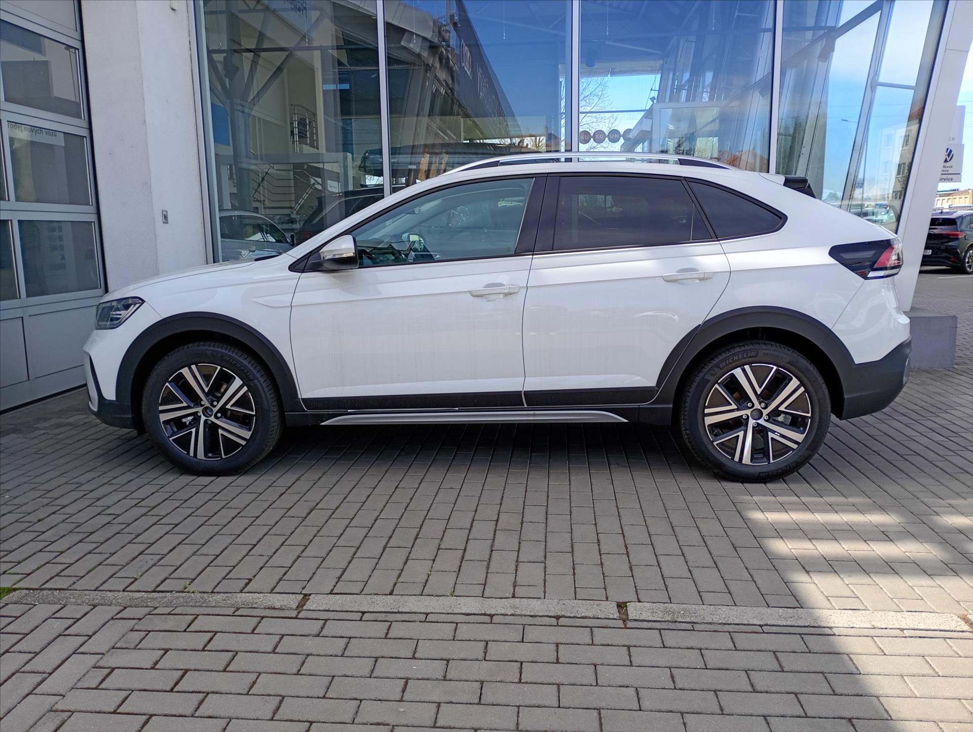 volkswagen-taigo-1-0-tsi-85kw-6g-style - 7