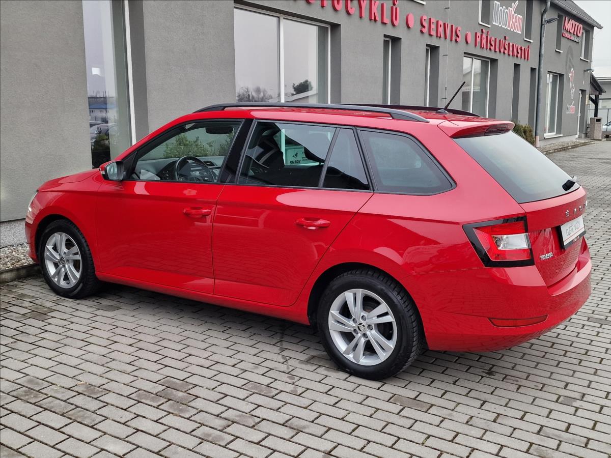 skoda-fabia-1-0-tsi-tour-cr-1-majitel - 6