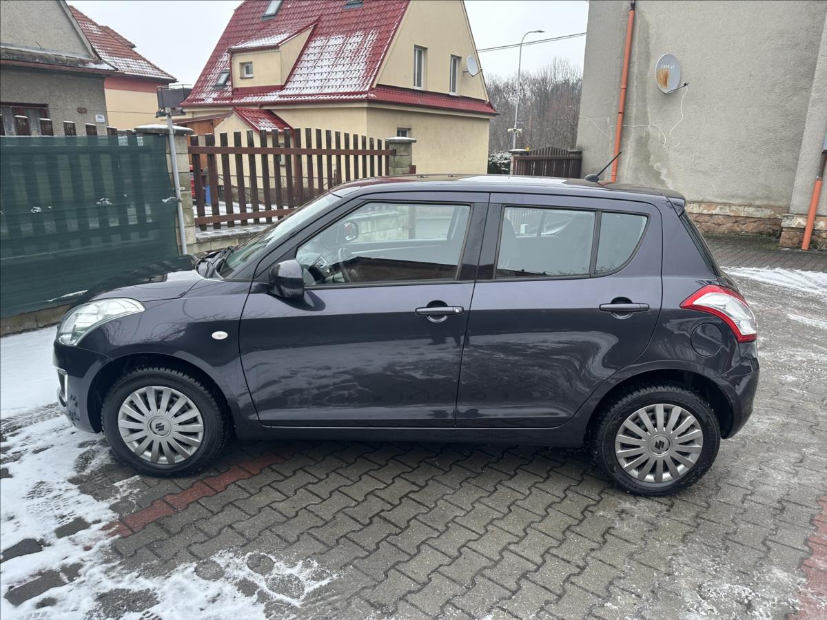 suzuki-swift-1-2-4x4-1-majitel-top-stav - 7
