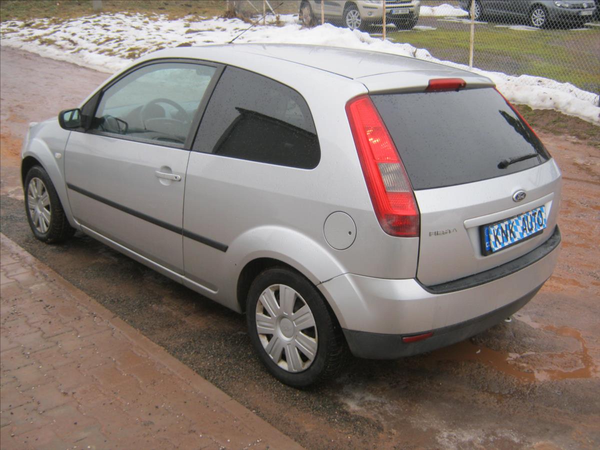 ford-fiesta-1-4 - 3