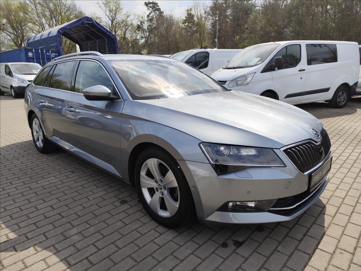 skoda-superb-2-0tdi-l-k-140kw-dsg-4x4-2xalu-1-maj-cr - 7