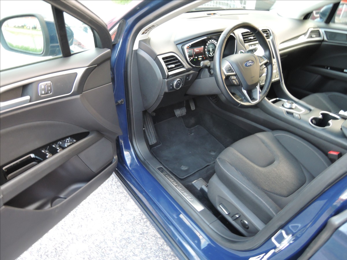ford-mondeo-2-0-ecoblue-aut - 7