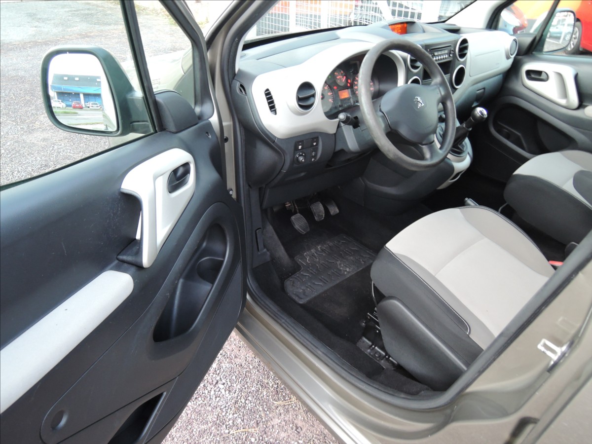 peugeot-partner-tepee-1-6-e-hdi-lion-edition-servis - 7