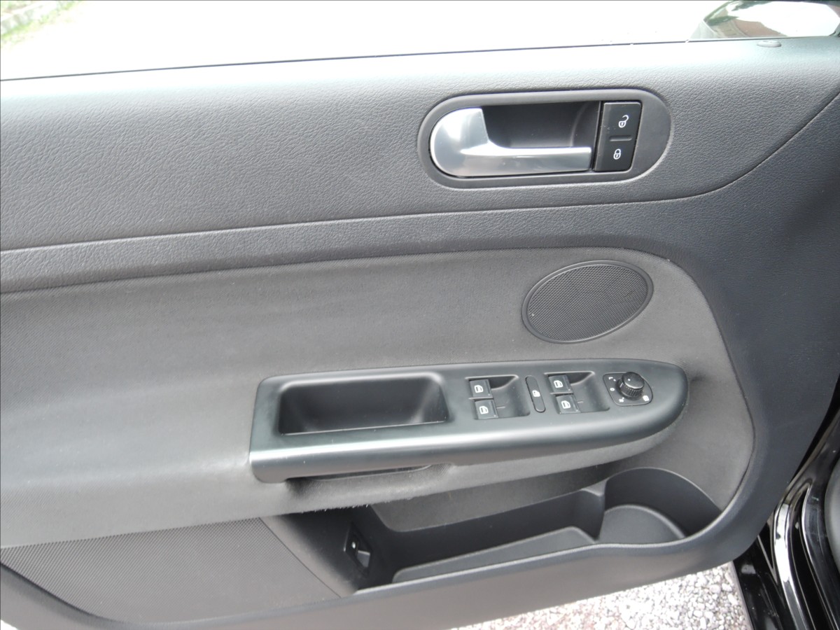 volkswagen-golf-plus-1-4-tsi-90kw-servis - 9