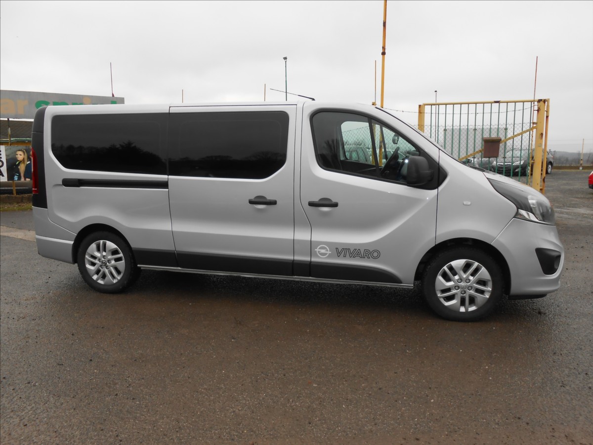 opel-vivaro-1-6-92kw-9-mist-long-serviska - 4