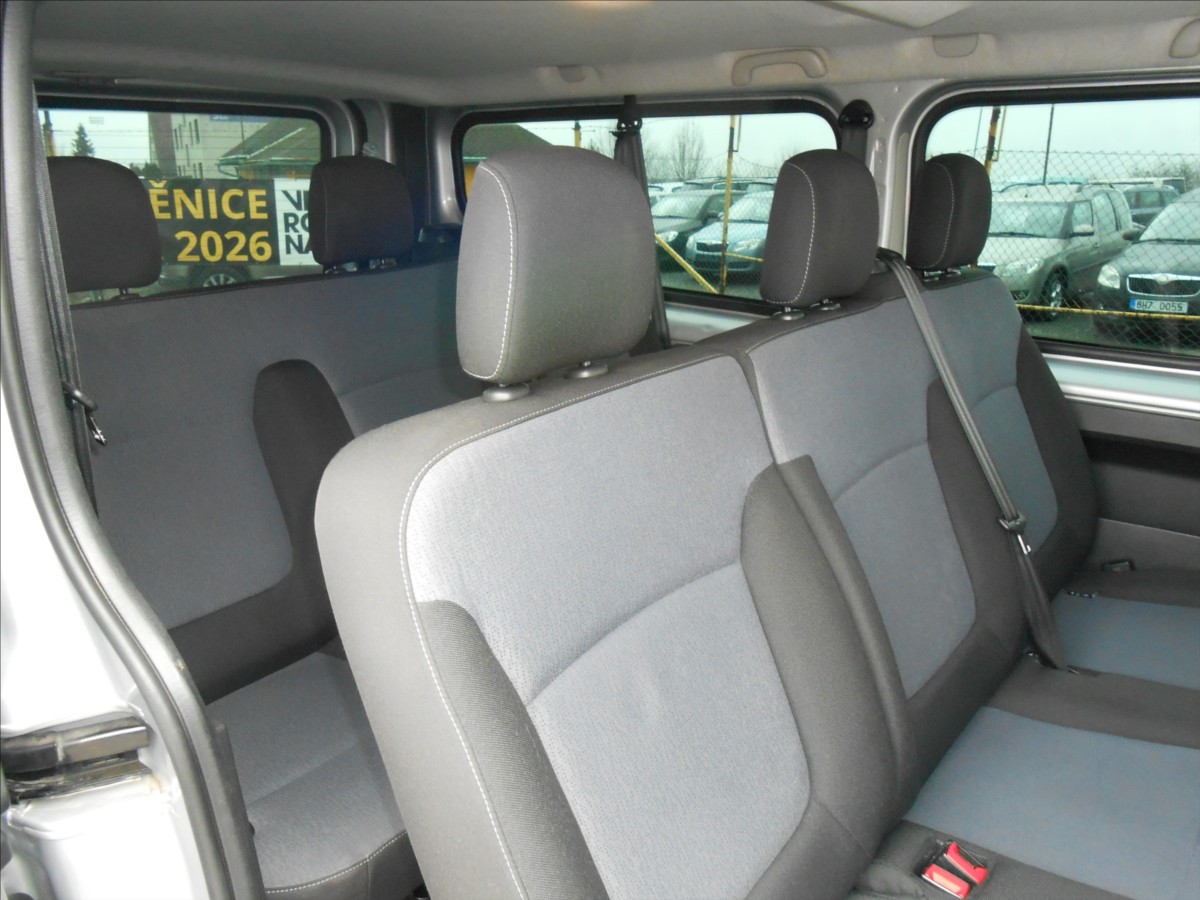 opel-vivaro-1-6-92kw-9-mist-long-serviska - 6