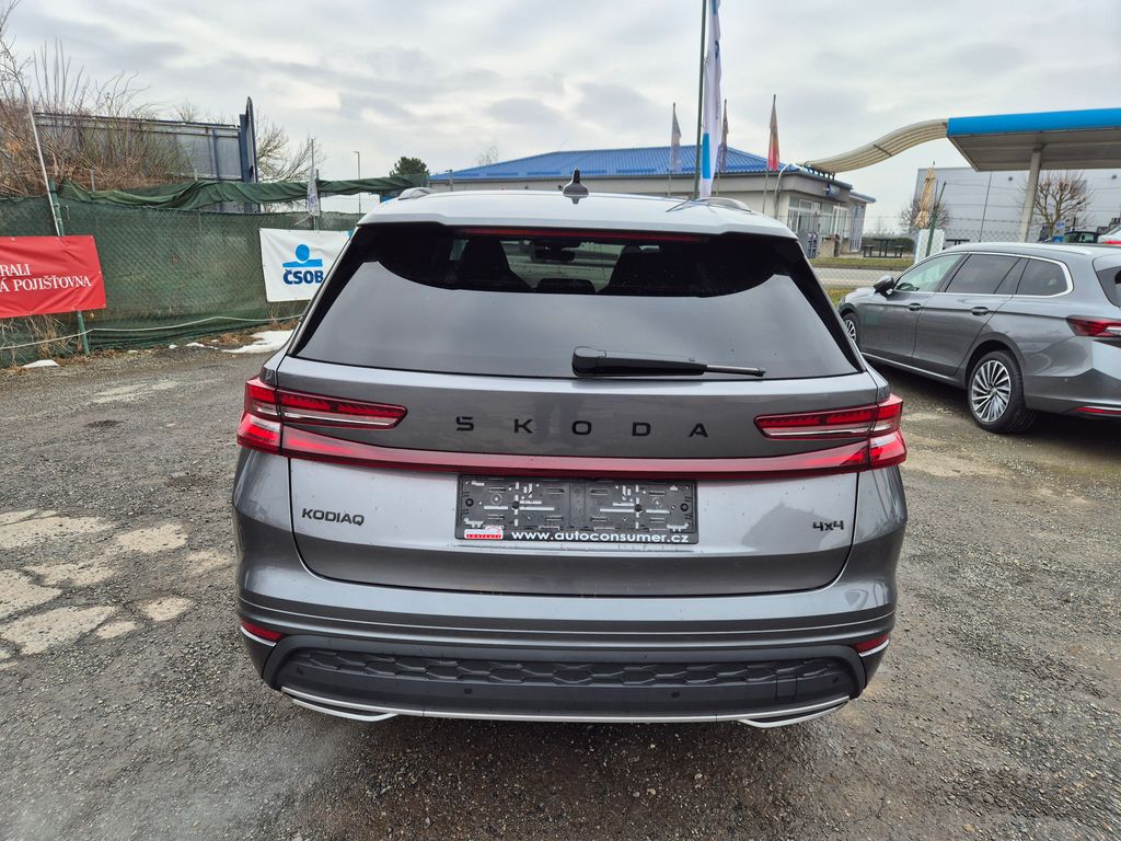 skoda-kodiaq-sportline-2-0-tdi-dsg-4x4-142k - 5