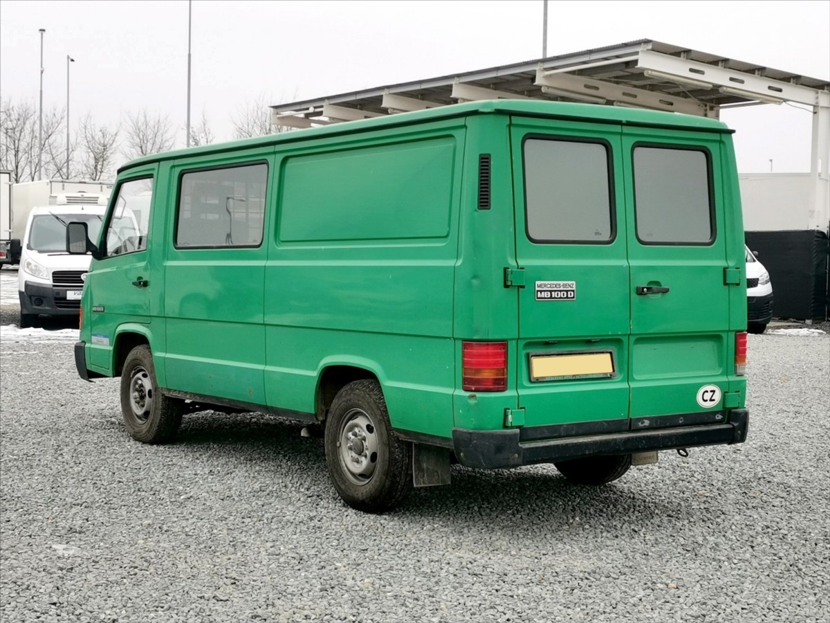 mercedes-benz-100-d-l-2-4-cr-1-maj - 3
