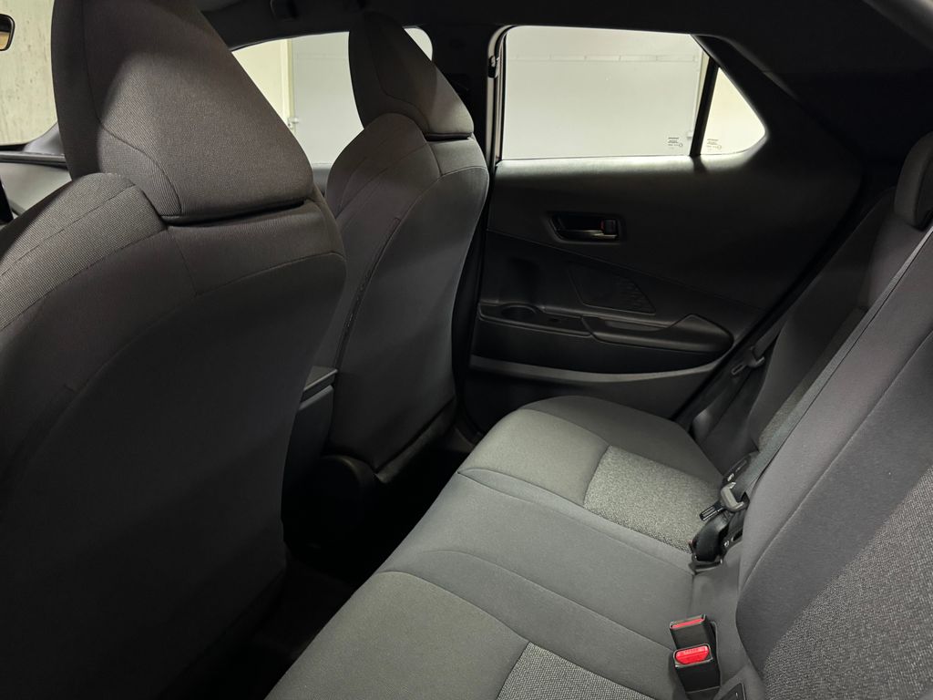 toyota-c-hr-comfort-business-1-8-hybrid - 9